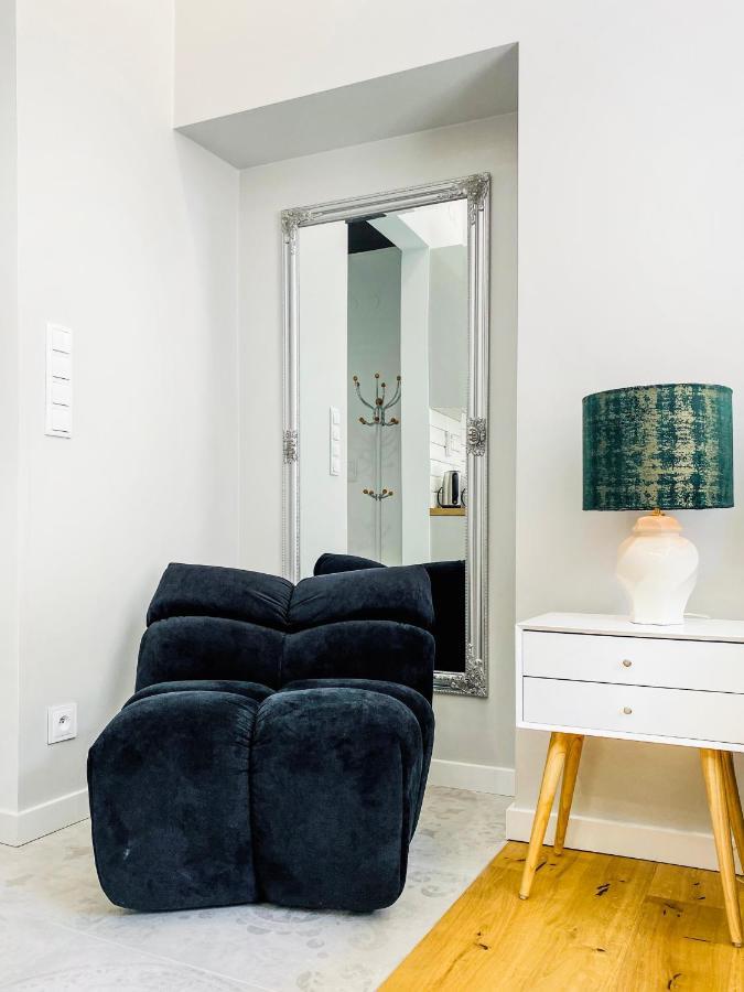 Charming Studio With Air Conditioning, Old Town & Kazimierz Krakau Buitenkant foto