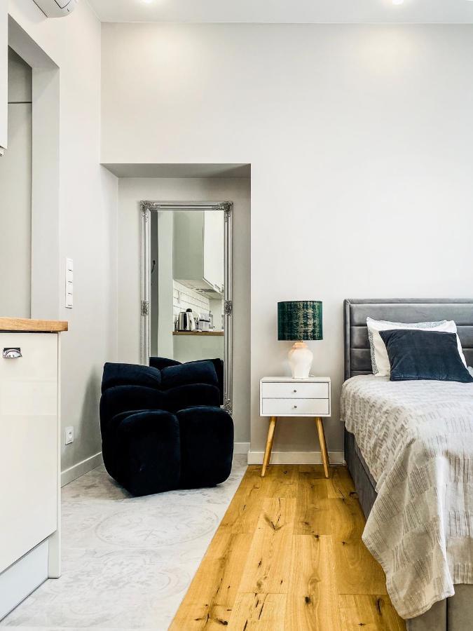 Charming Studio With Air Conditioning, Old Town & Kazimierz Krakau Buitenkant foto