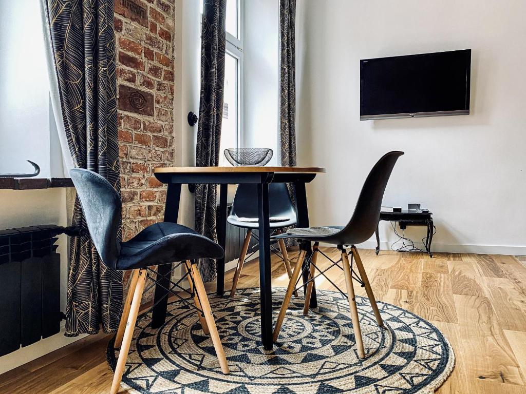Charming Studio With Air Conditioning, Old Town & Kazimierz Krakau Buitenkant foto