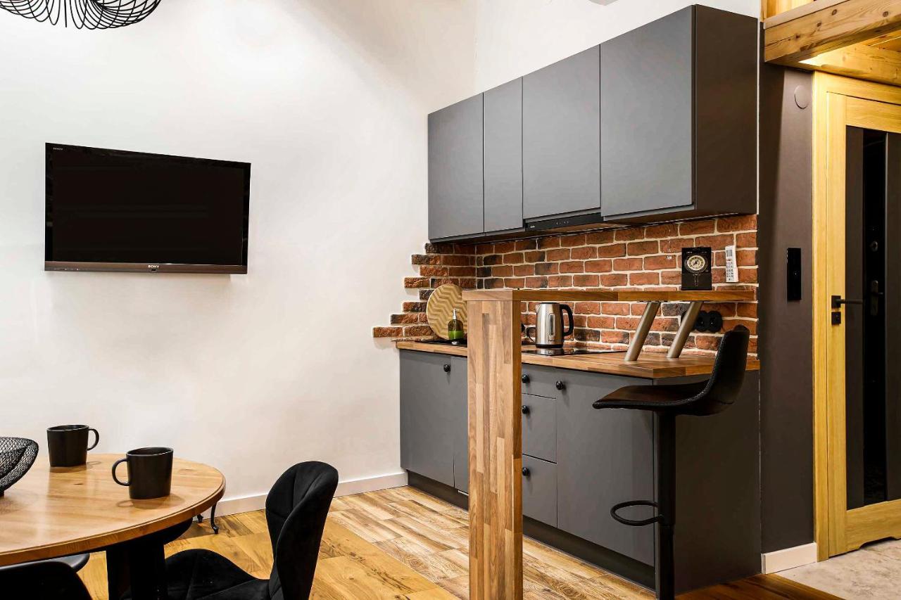 Charming Studio With Air Conditioning, Old Town & Kazimierz Krakau Buitenkant foto