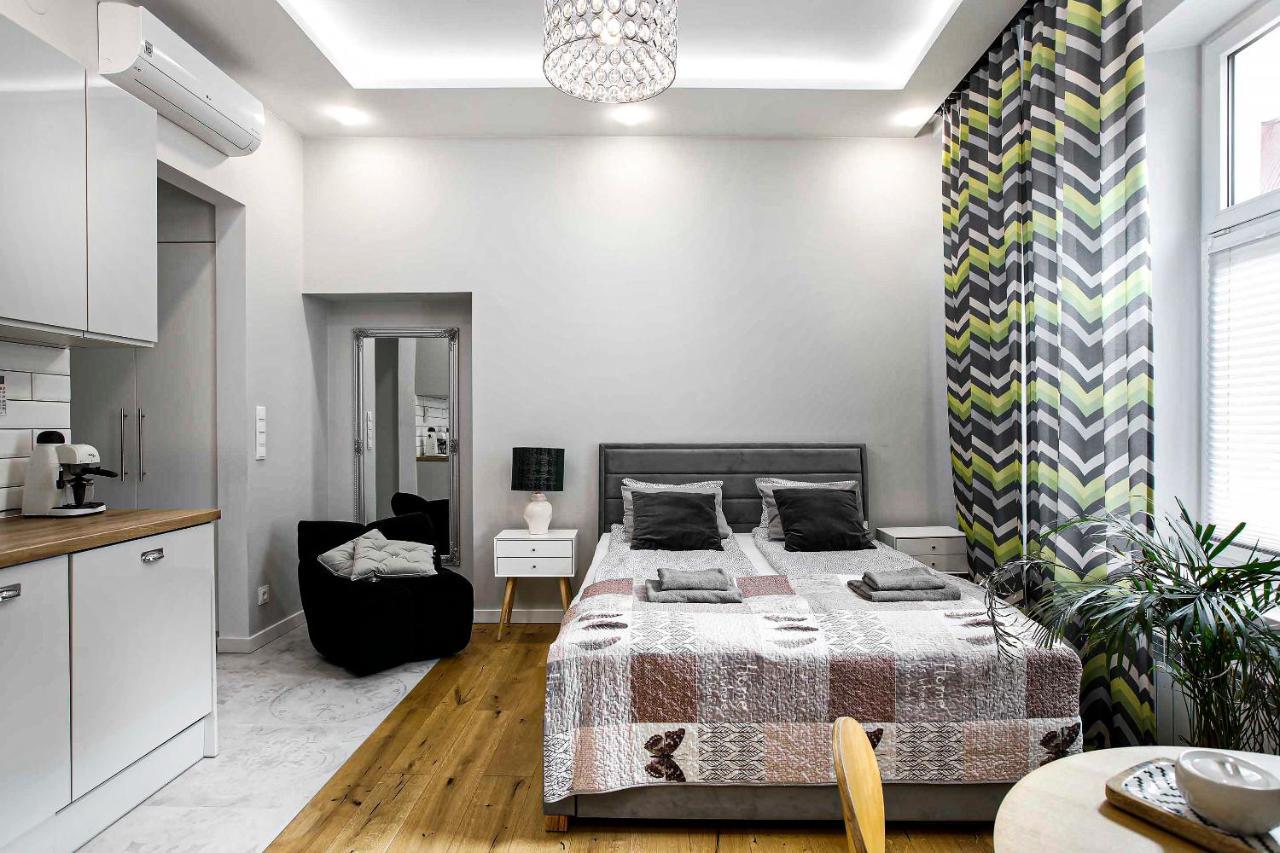 Charming Studio With Air Conditioning, Old Town & Kazimierz Krakau Buitenkant foto