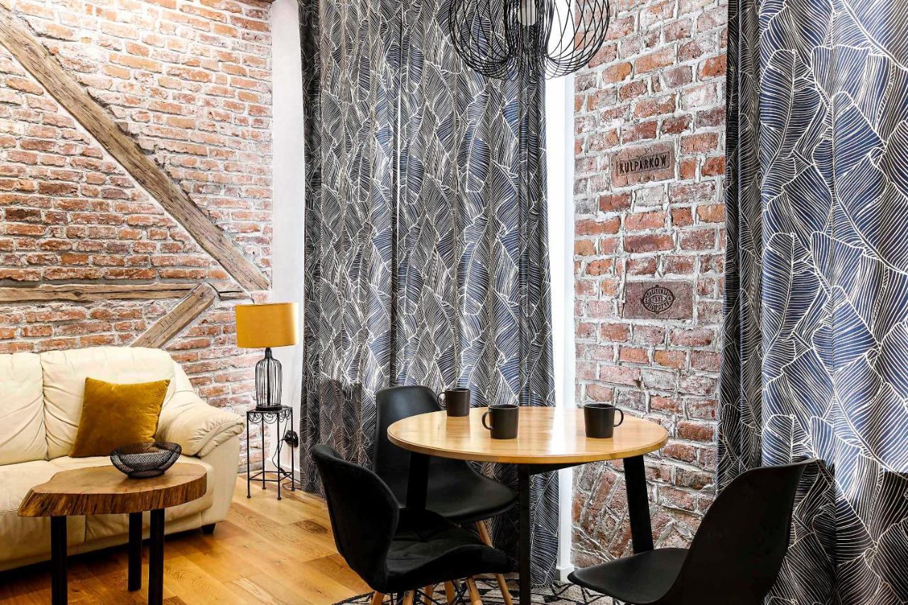 Charming Studio With Air Conditioning, Old Town & Kazimierz Krakau Buitenkant foto